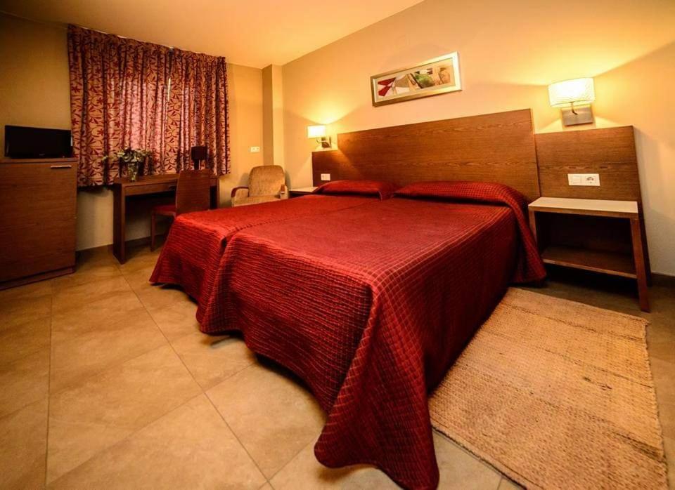 Hotel Ciutat De Carlet Eksteriør bilde